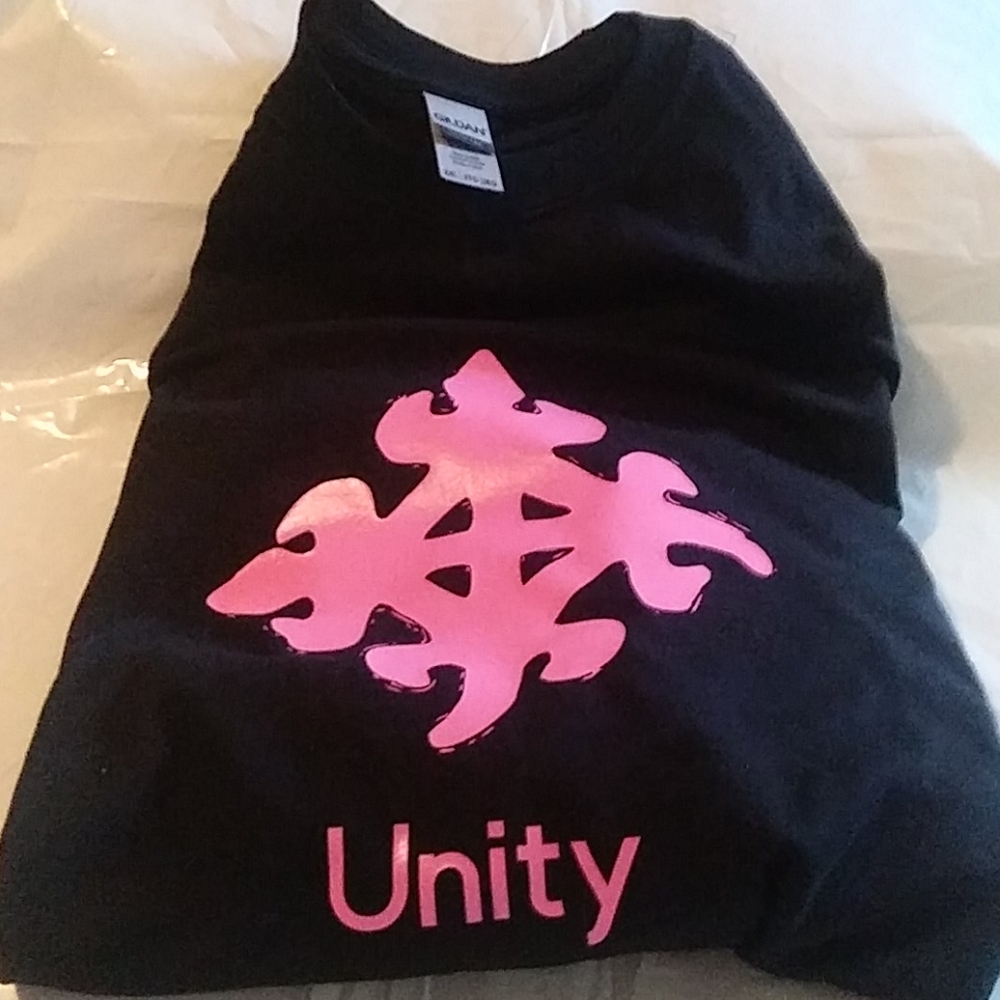 Designer tee shirts - Picture 2 of 2
